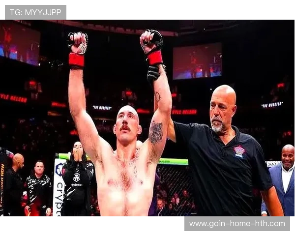 UFC拳手怒喷裁判：赛场上的真实对抗与裁判判罚的纠结