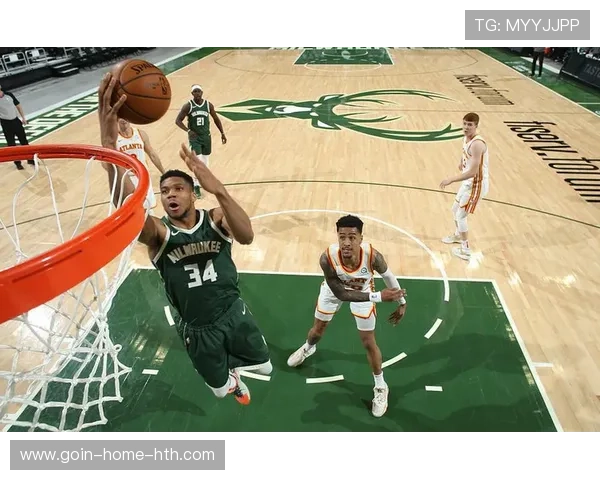 老鹰边路掩护：三分防守紧迫度得到加强