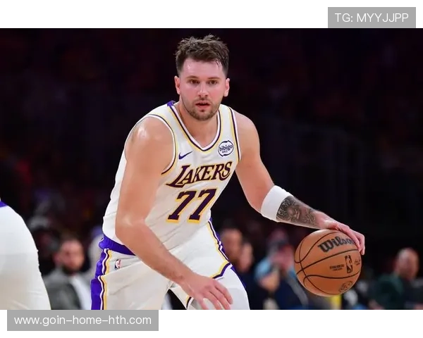 东契奇关键时刻锁定胜局，29+11+10带领湖人三连胜，东契奇nba得分容易