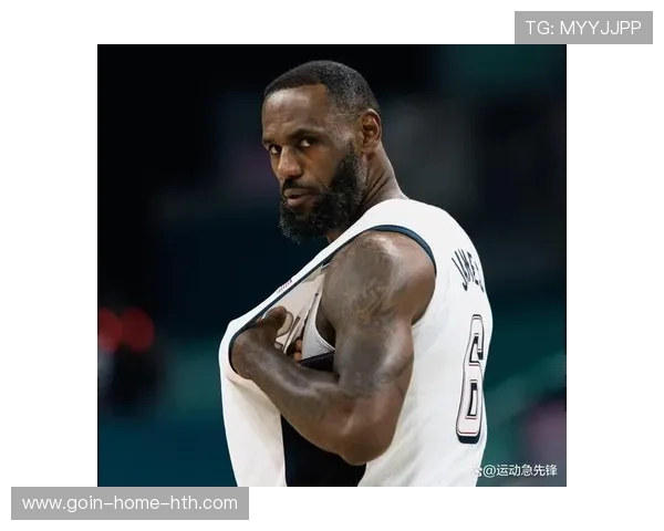 詹姆斯52分单场三双刷爆纪录,湖人加时赛力克尼克斯升排名 詹姆斯52分单场三双刷爆纪录,湖人加时赛力克尼克斯升排名